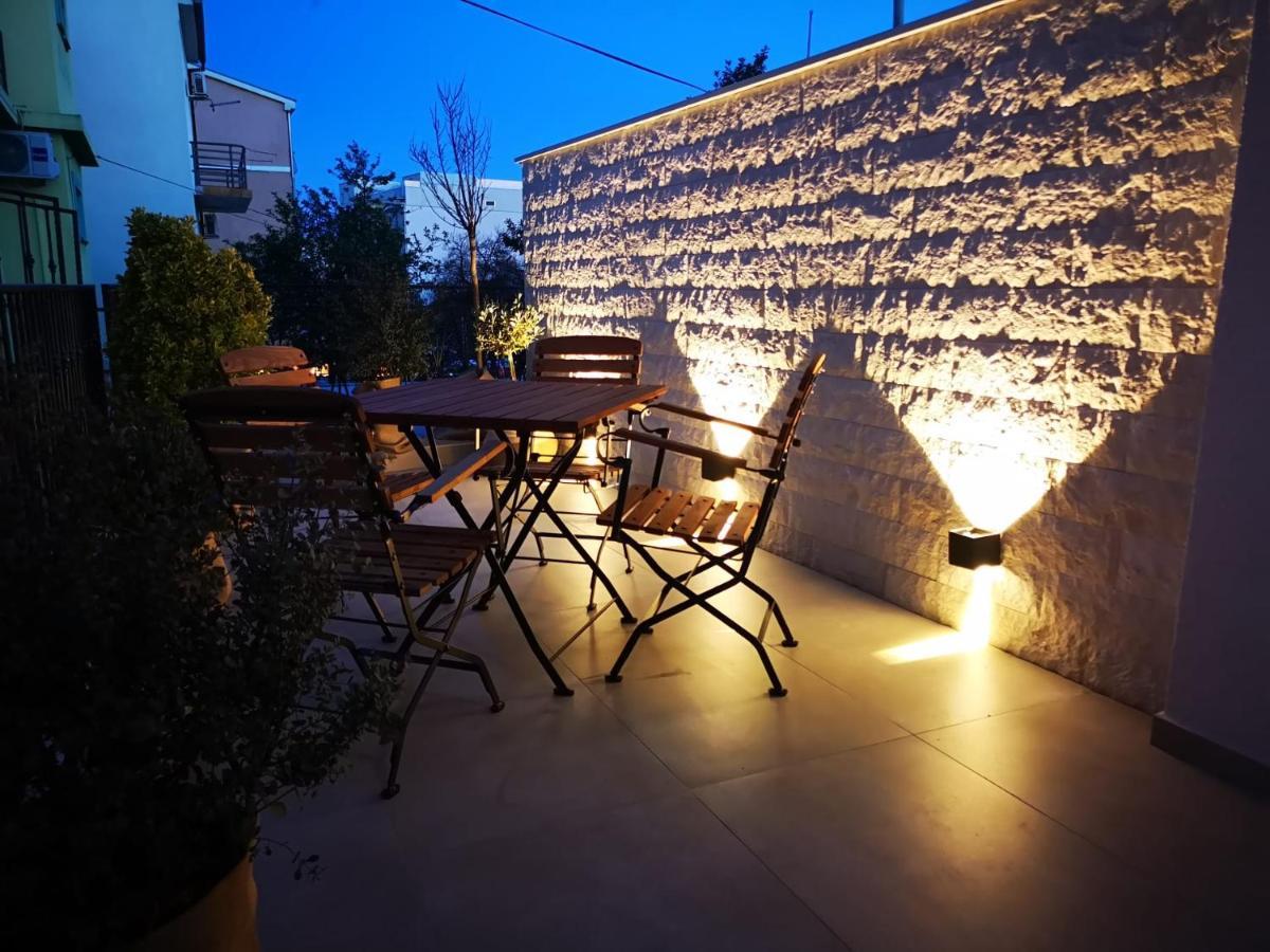 Croatica Apartments Crikvenica Exteriör bild