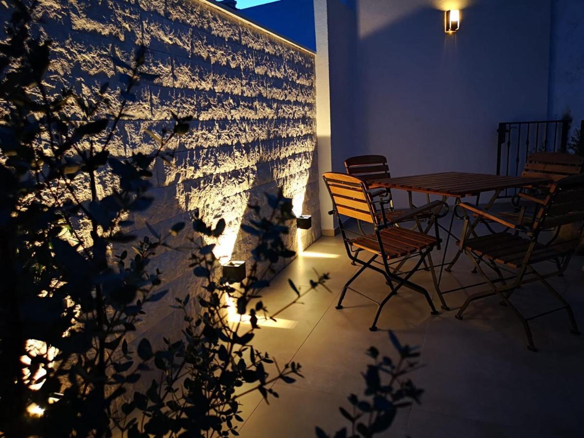 Croatica Apartments Crikvenica Exteriör bild